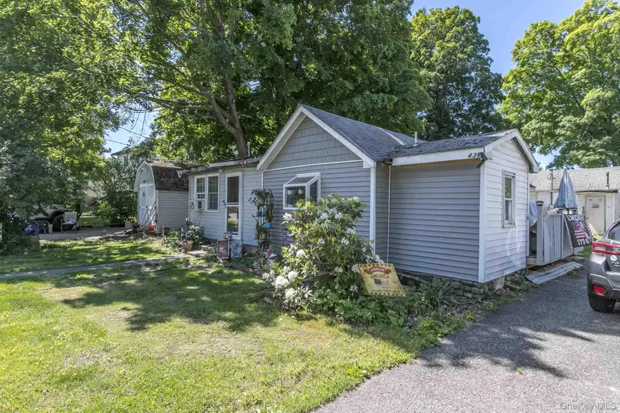 43 Oak Street, Greenwood Lake, NY 10925 - #2
