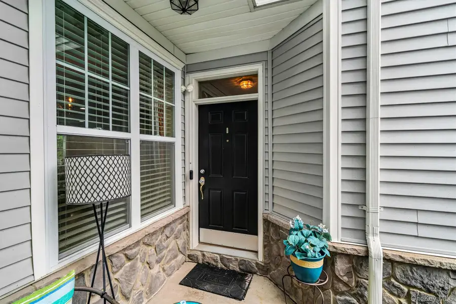 93 Meadow View Drive, Middletown, NY 10940 - #3