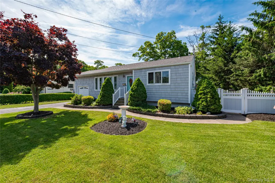 6 45th Street, Islip, NY 11751 - #2