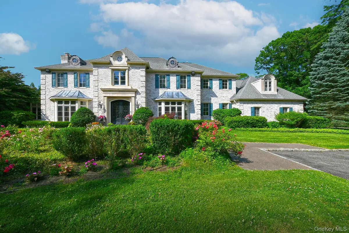 14 Norgate Road, Brookville, NY 11545 - #1