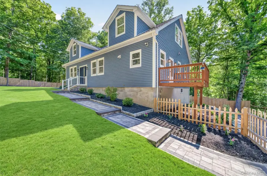 14 Elm Street, Bloomingburg, NY 12721 - #3