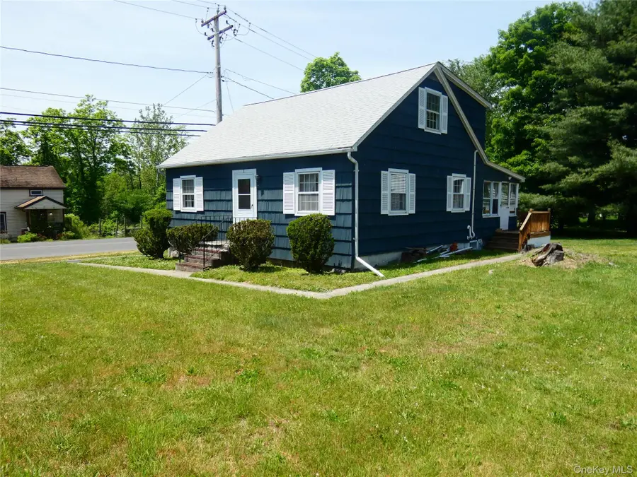 1 Bridge Street, Wallkill, NY 12589 - #2