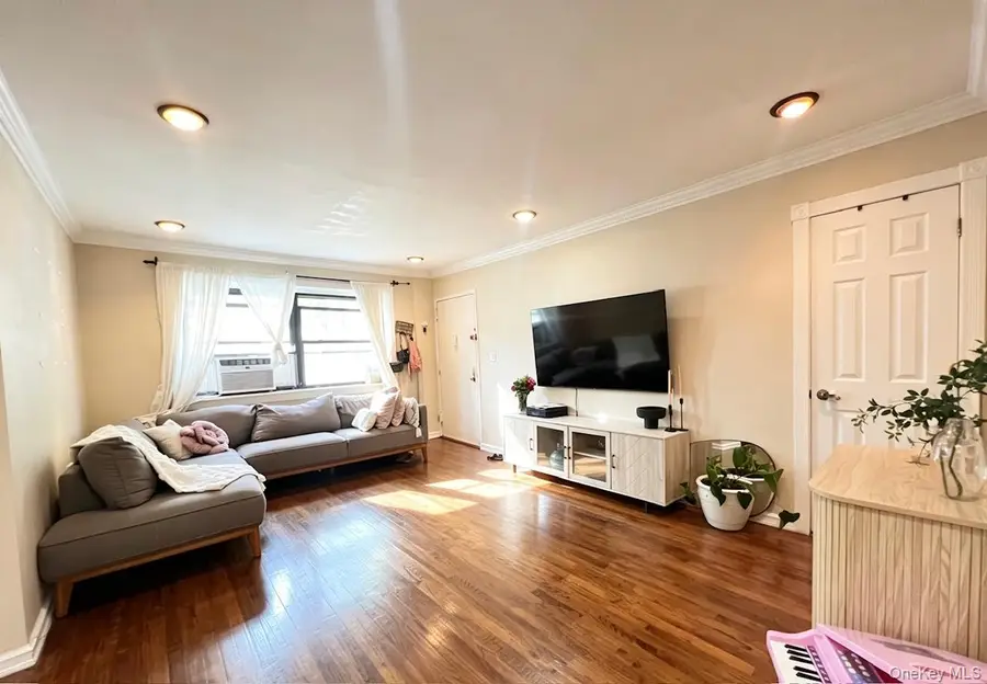 6968 137th Street #1B, Flushing, NY 11367 - #2