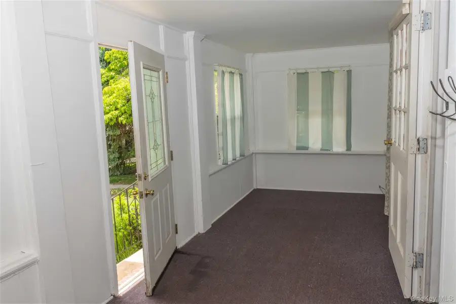 209 Sherman Street, Lynbrook, NY 11563 - #2