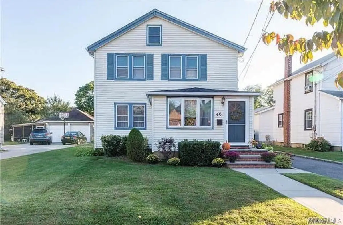 196 Rocklyn Avenue, Lynbrook, NY 11563 - #1