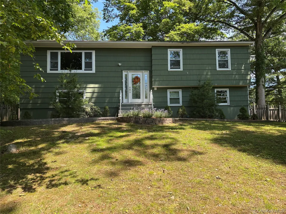 11 Guterl Terrace, Pearl River, NY 10965 - #1