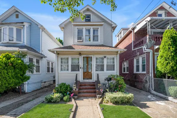 225-13 95th Avenue, Floral Park, NY 11001