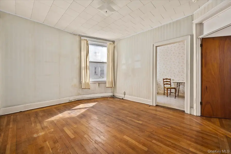 64-09 39 Avenue #43, Woodside, NY 11377 - #3