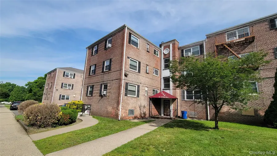 111-09 66 #3A, Forest Hills, NY 11375 - #2