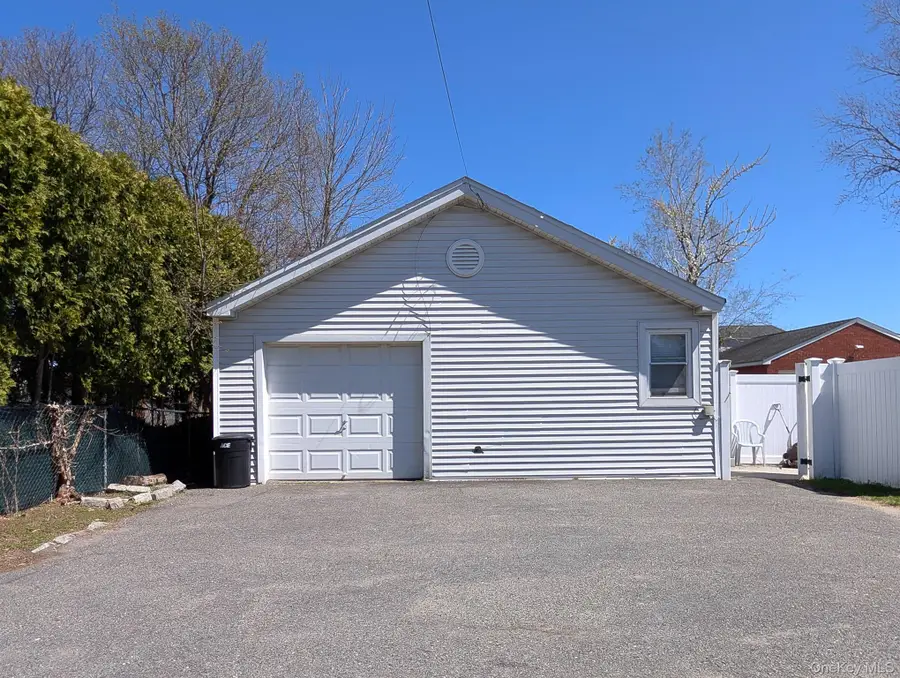643 Midvale Avenue, East Meadow, NY 11554 - #2