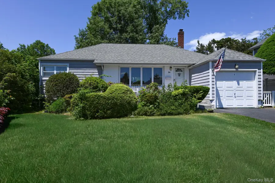 14 Webb Hill Road, Great Neck, NY 11020 - #3