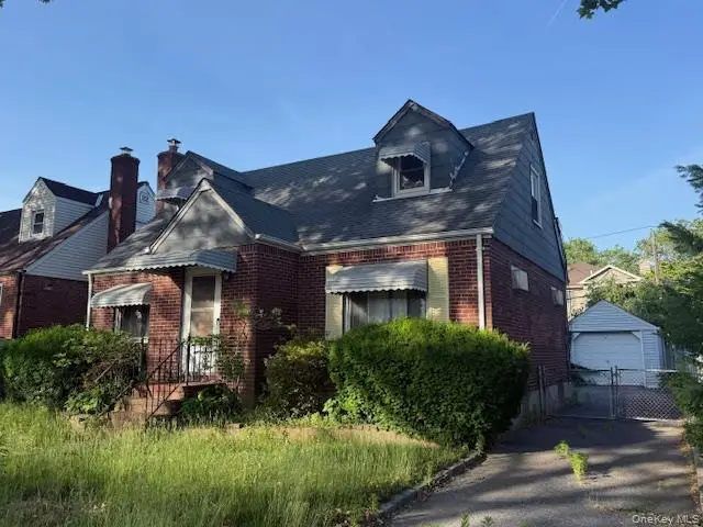 38 Pearl Street, New Hyde Park, NY 11040 - #3