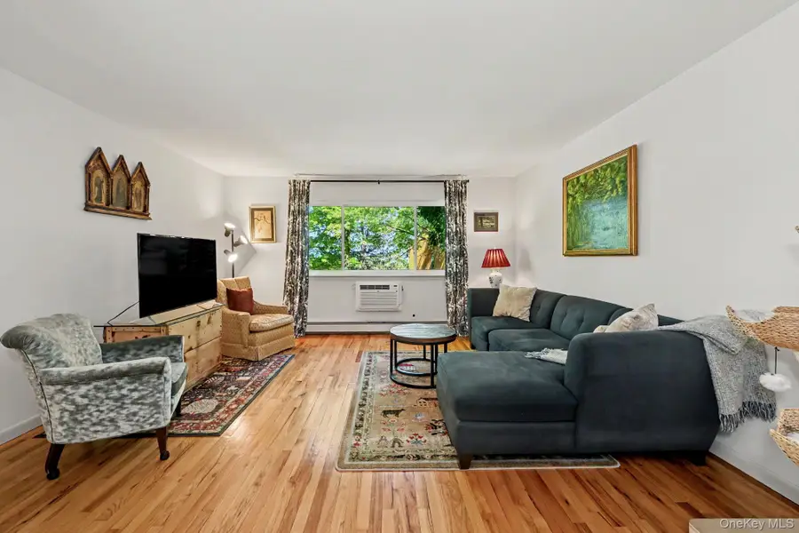 12 Lark Lane, Cortlandt, NY 10520 - #2