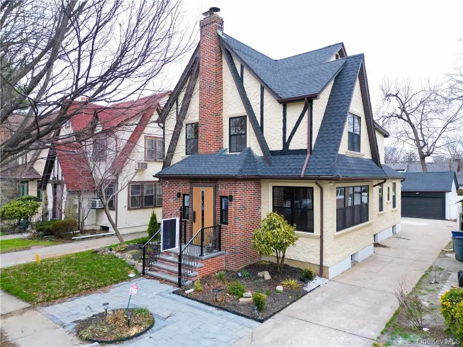 8515 Wareham Place, Jamaica, NY 11432 - #3