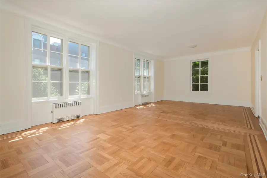 34-22 81 Street #42, Jackson Heights, NY 11372 - #3
