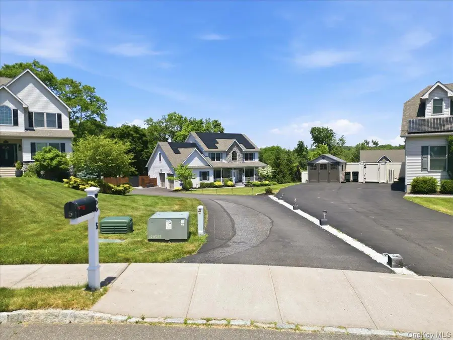 5 Gleneagles Court, Monroe, NY 10950 - #3