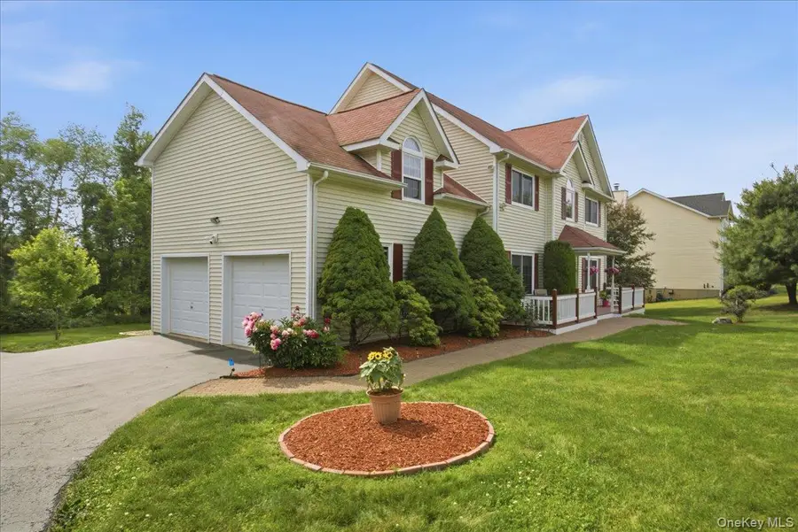 33 Gabriels Path, Poughquag, NY 12570 - #2