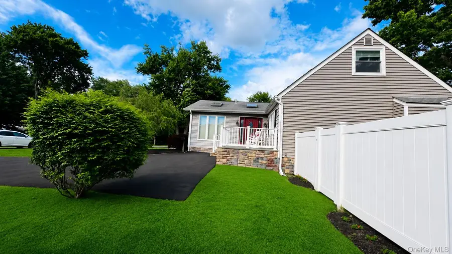52 Brilner Drive, Smithtown, NY 11787 - #3