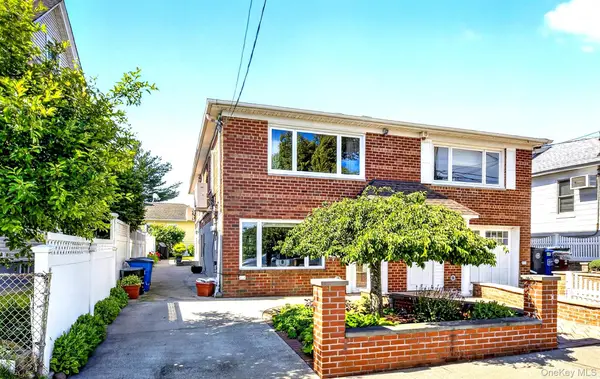 125-16 5th Avenue, College Point, NY 11356