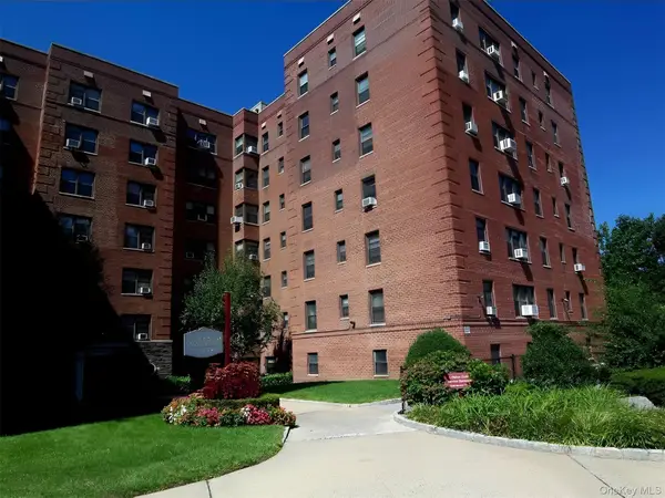 1 Fisher Drive #520, Mount Vernon, NY 10552