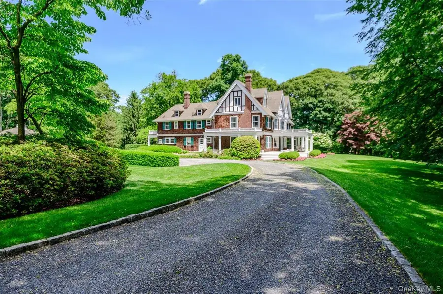 563 Asharoken Avenue, Northport, NY 11768 - #3