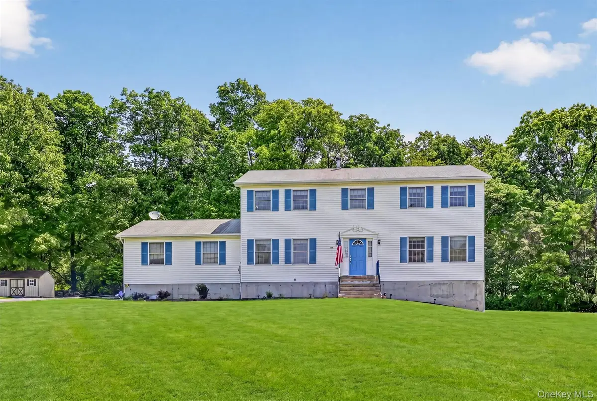 29 Purdys Lane, New Windsor, NY 12553 - #1