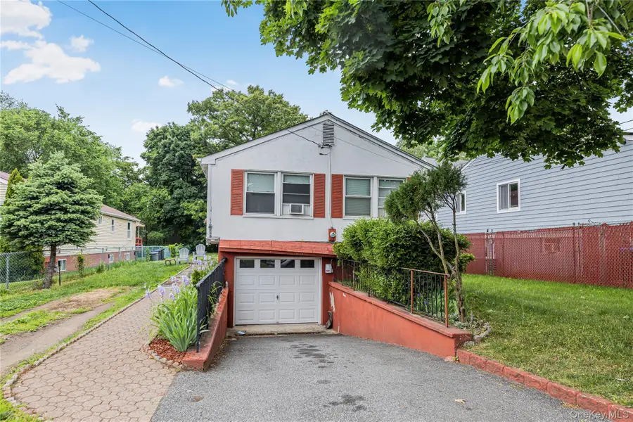 82 Riverdale Avenue, White Plains, NY 10607 - #3