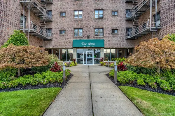 204-15 Foothill Avenue #B44, Hollis, NY 11423