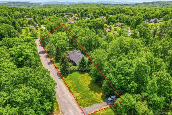 27 Van Tassel Court, Highland Mills, NY 10930