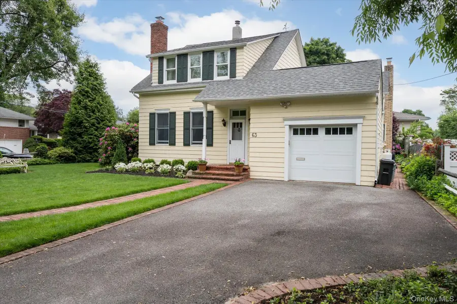 63 Cedar Road, Westbury, NY 11590 - #2