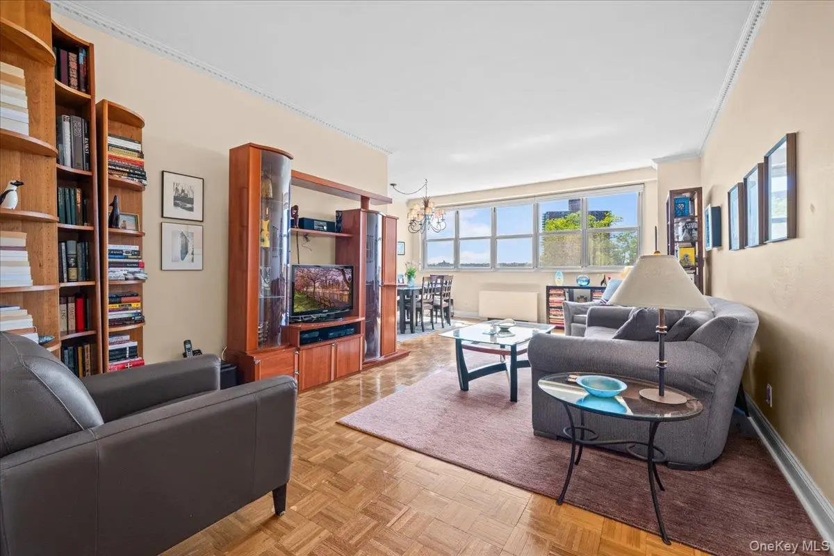 555 Kappock Street #2T, Bronx, NY 10463 - #1