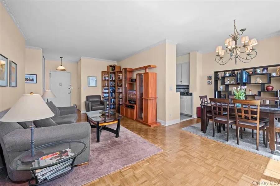 555 Kappock Street #2T, Bronx, NY 10463 - #2