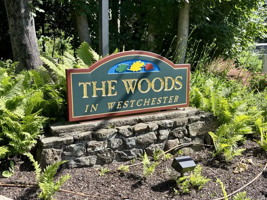 122 Woods Brooke Circle, Ossining, NY 10562 - #2
