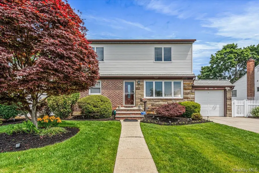 226 Margaret Drive, East Meadow, NY 11554 - #3