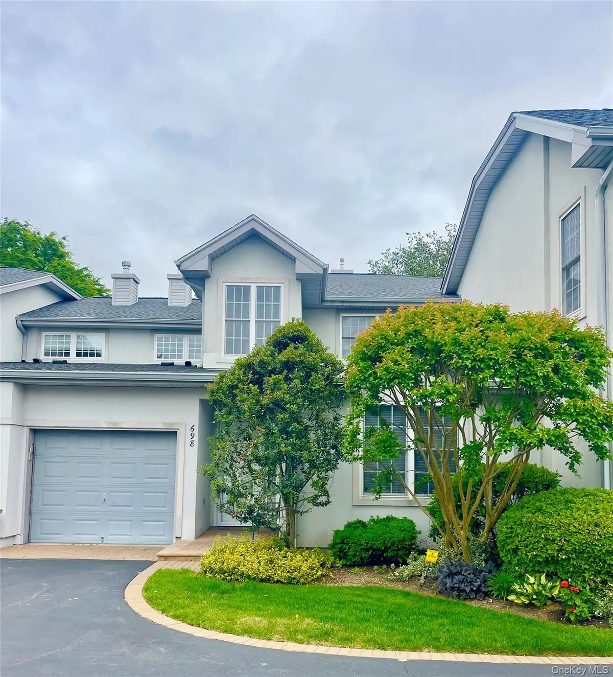 698 Balfour Place, Melville, NY 11747 - #1