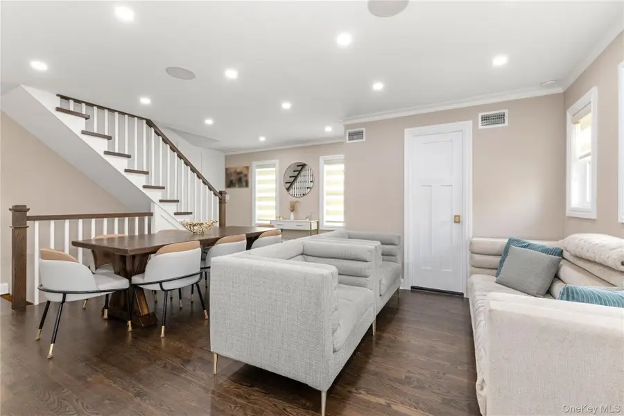 1666 Seagirt Boulevard, Far Rockaway, NY 11691 - #3