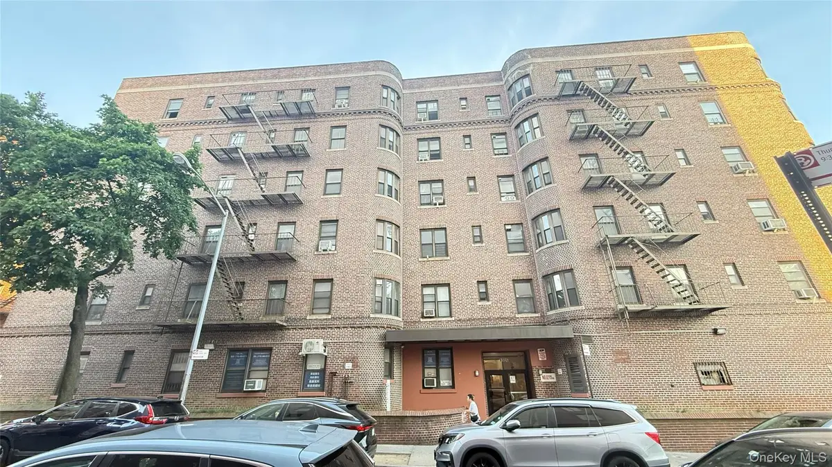 8306 Vietor Ave #1O, Elmhurst, NY 11373 - #1