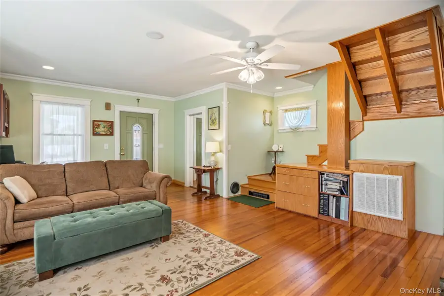 115 Cedar Avenue, Patchogue, NY 11772 - #3