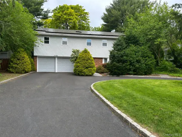 8 Foothill Lane, East Northport, NY 11731