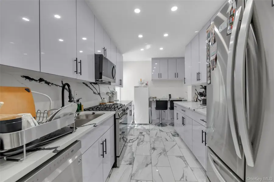 150-15 75th Avenue #6E, Flushing, NY 11367 - #2