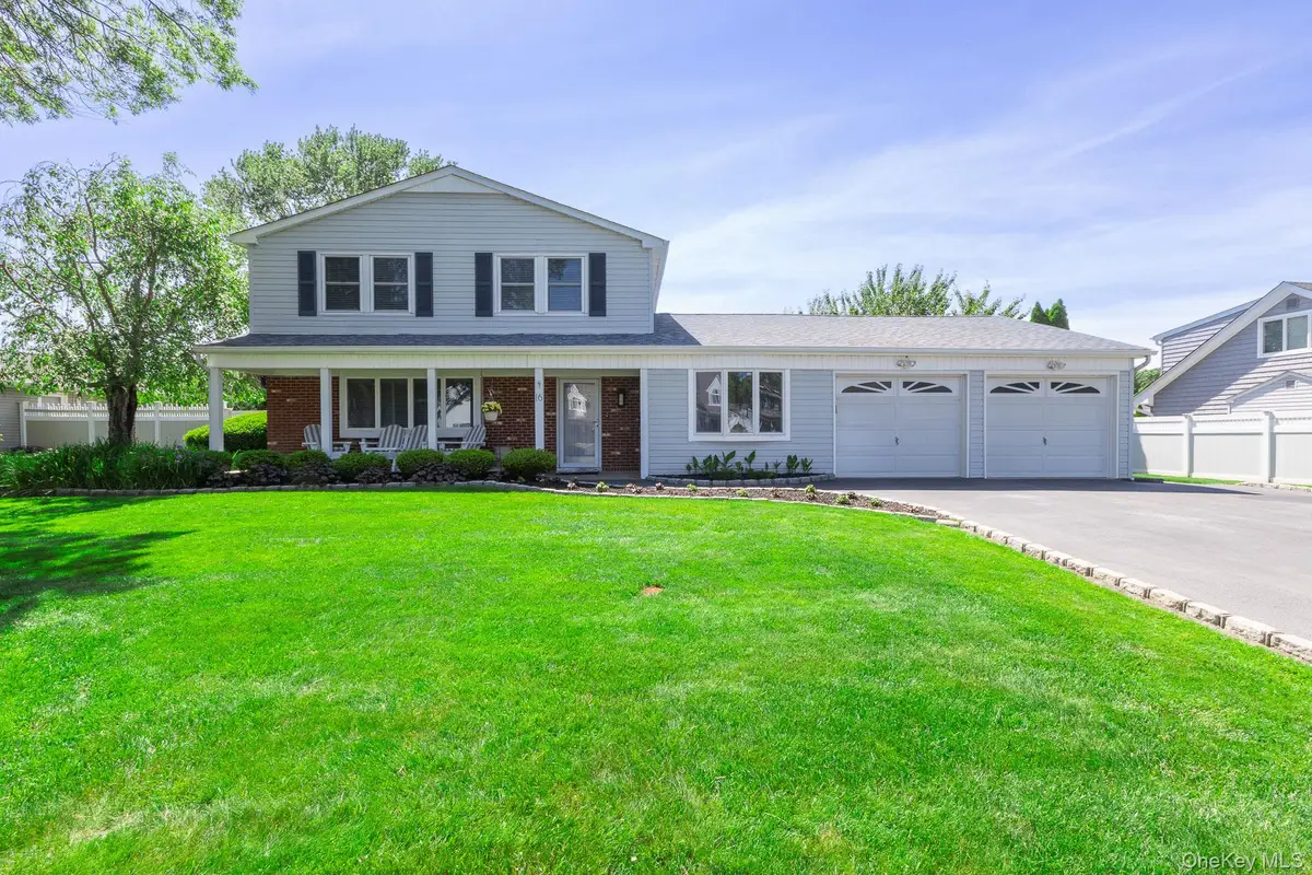 16 Redwood Lane, South Setauket, NY 11720 - #1