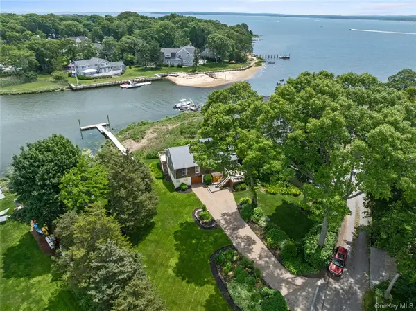 Address Withheld By Seller, Aquebogue, NY 11931