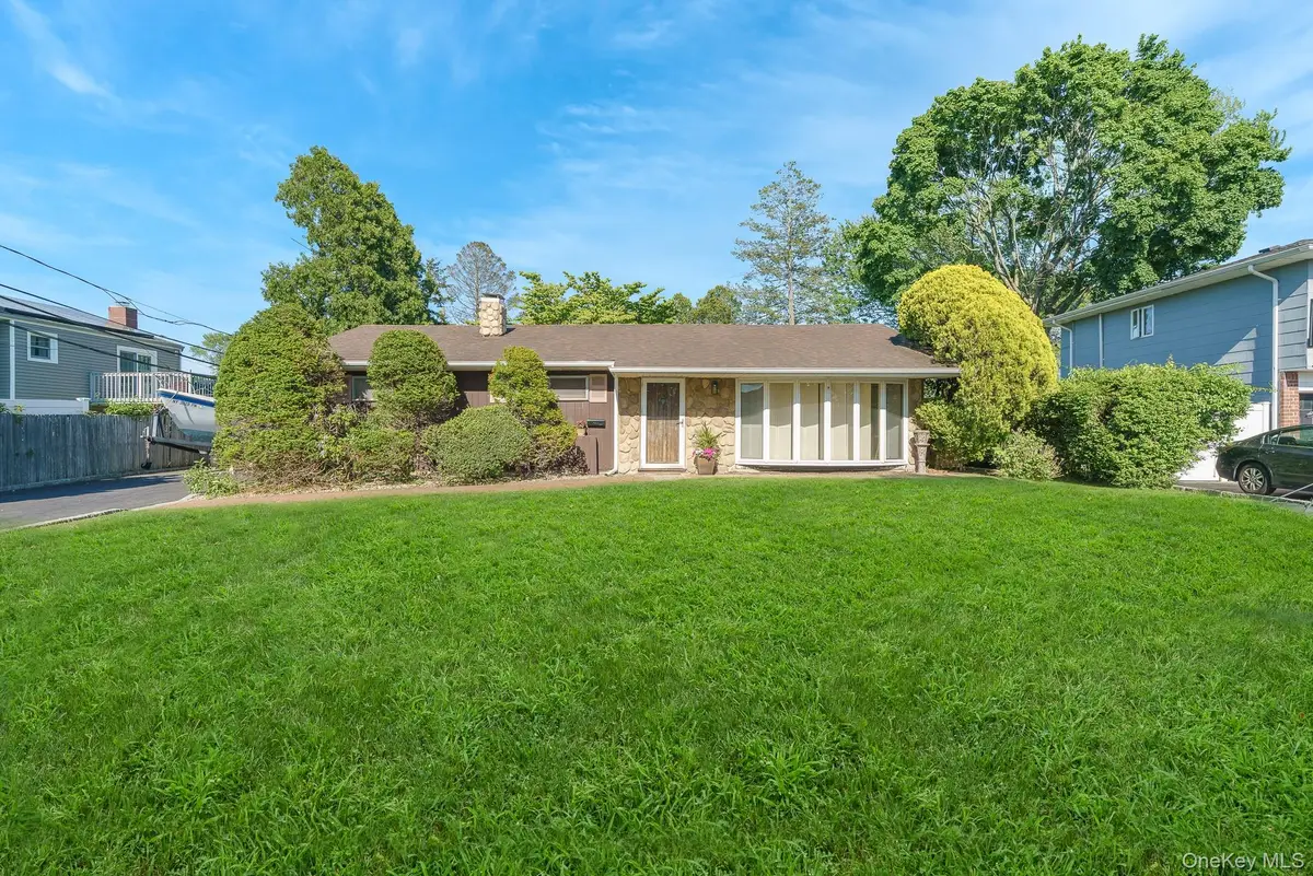 10 Rye Place, Commack, NY 11725 - #1