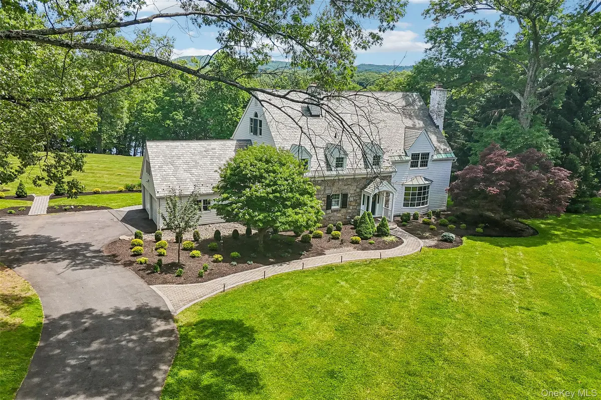488 Strawtown Road, West Nyack, NY 10994 - #1