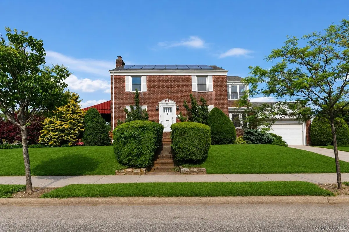 530 Washington Boulevard, Long Beach, NY 11561 - #1