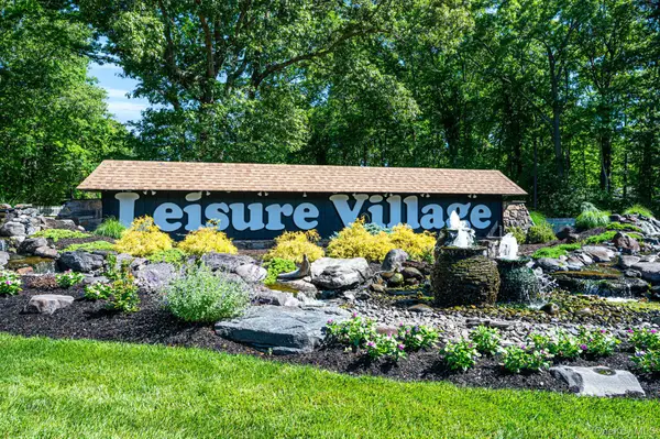 200 Newcastle Court #E, Ridge, NY 11961