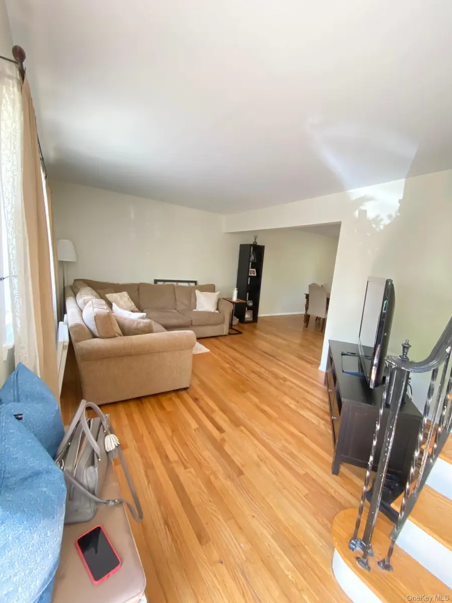 34 Inwood Road, Port Washington, NY 11050 - #2