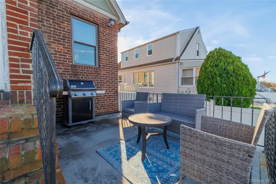 57 Island Parkway, Island Park, NY 11558 - #3