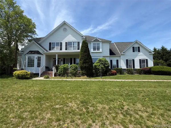 66 Canterbury Drive, Wading River, NY 11792