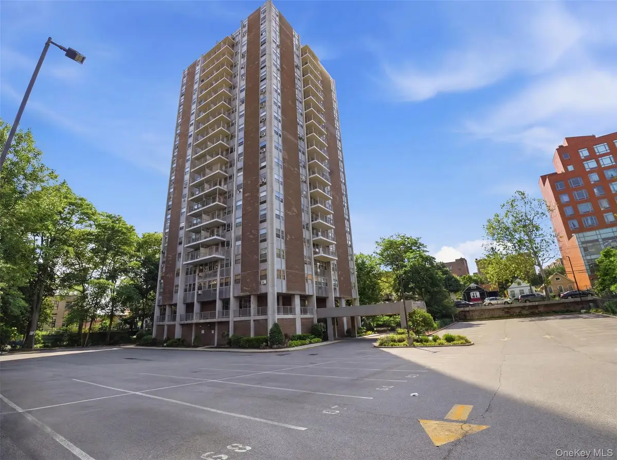 290 W 232nd Street #11E, Bronx, NY 10463 - #1